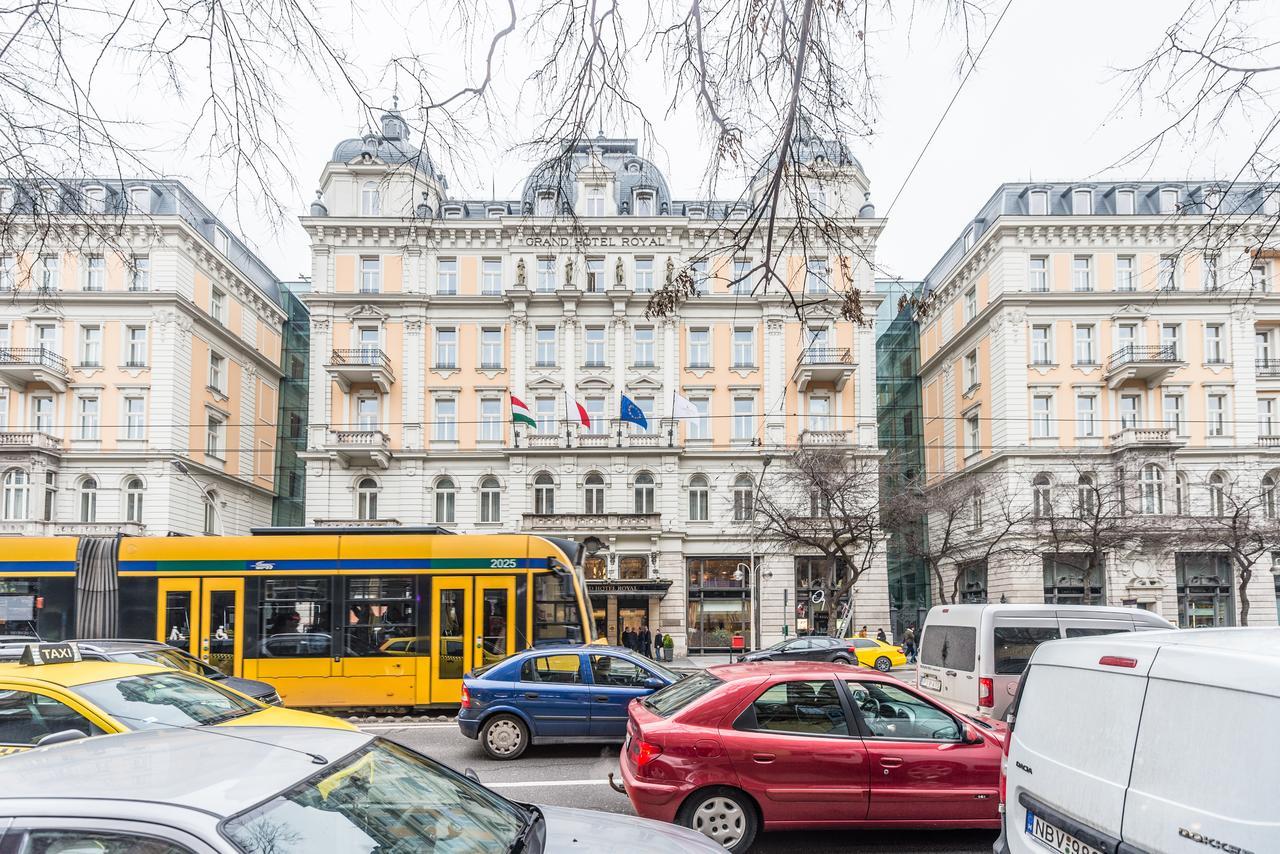 Family And Friends Apartment Budapest Luaran gambar
