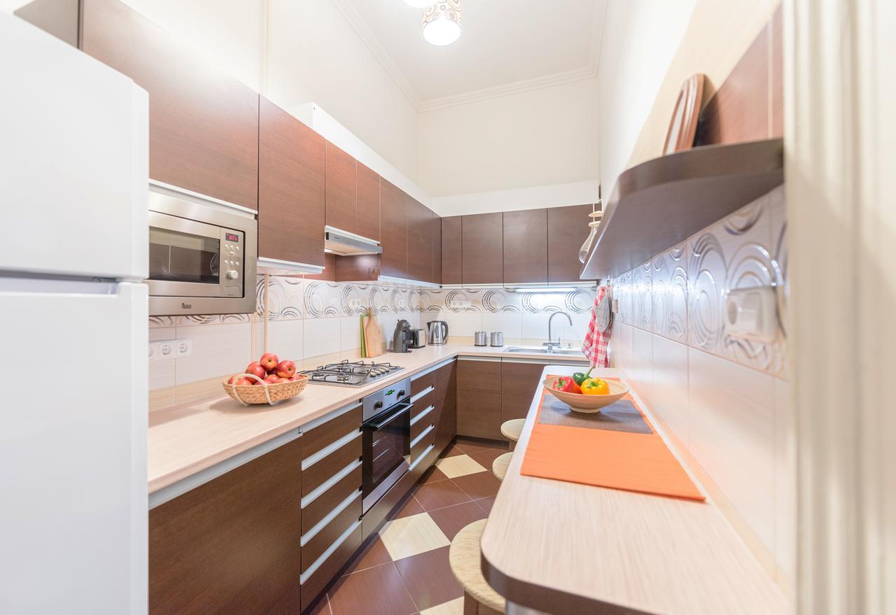 Family And Friends Apartment Budapest Luaran gambar